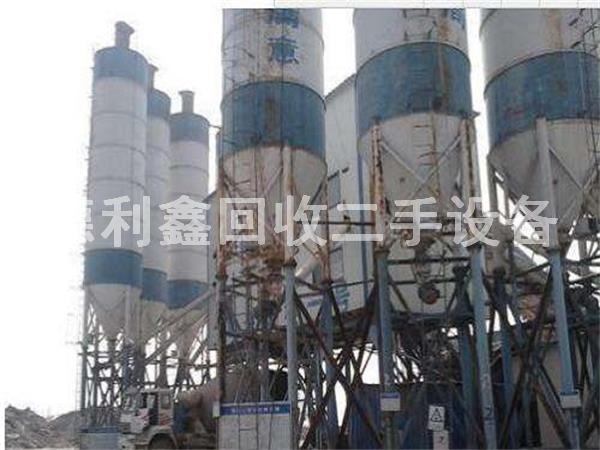 北京攪拌站回收，瀝青攪拌站設(shè)備回收