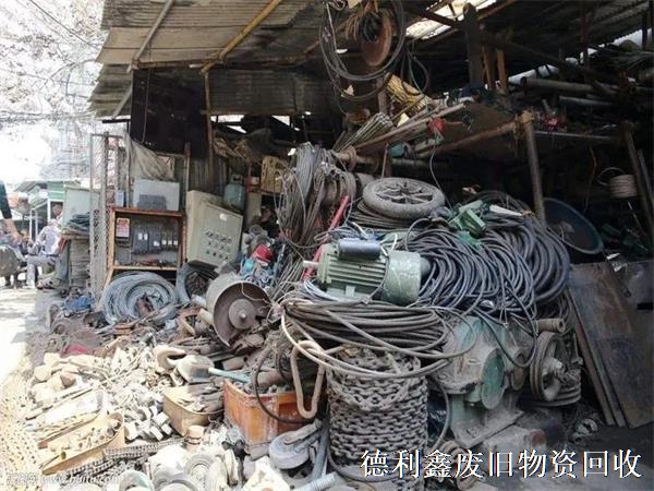 廢鋼鐵、廢塑料、廢紙等再生資源回收市場(chǎng)潛力大